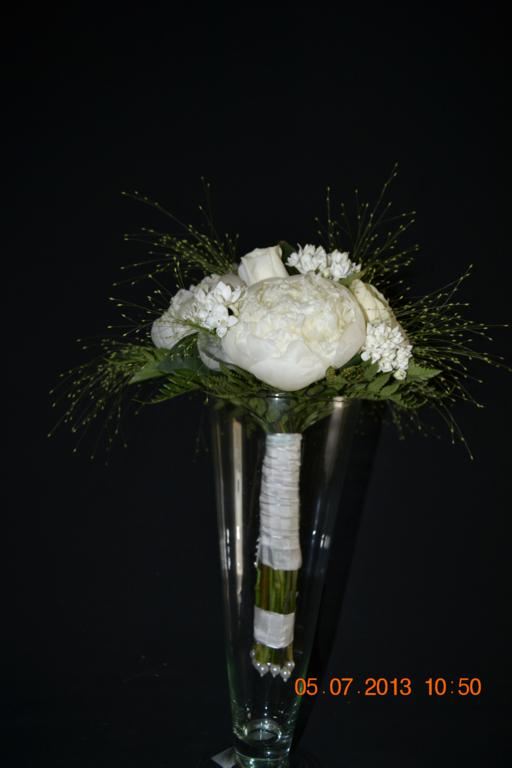 Bouquet de peonias. - Imagen 1