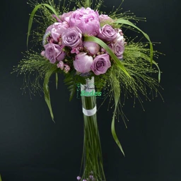 Bouquet peonias malvas. - Imagen 1