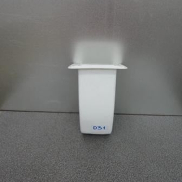 Jardinera cementerio plastica D31 bl. - Imagen 1